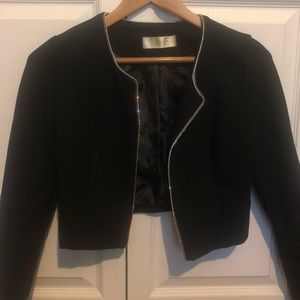 Women’s Short Fashion Blazer With Diamond Zipper Trim
